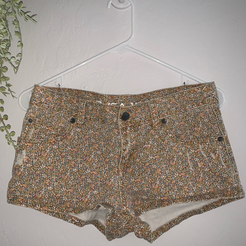 RVCA shorts